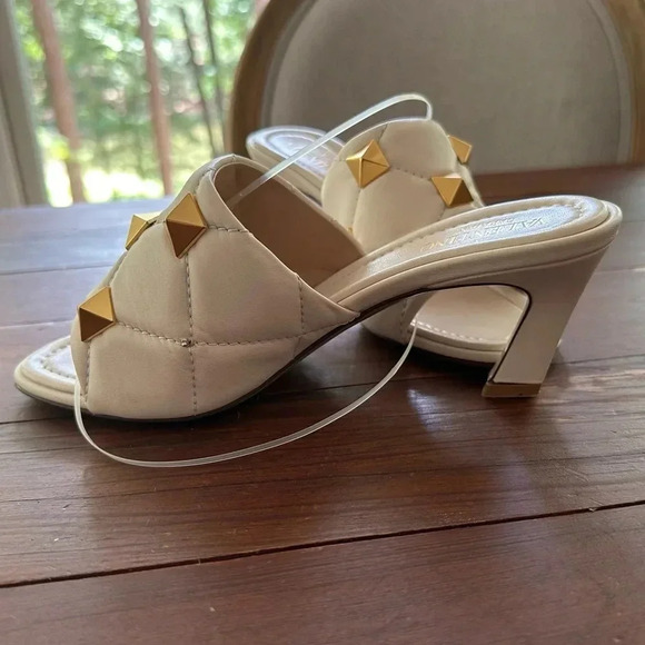 Nappa Quilted Roman Stud 65mm Slide Sandals 35.5 Light Ivory - Picture 12 of 13